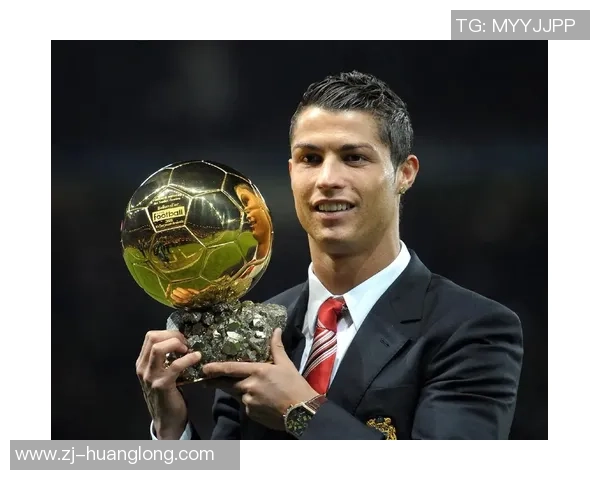 从街头少年到绿茵传奇 爱上足球的球星如何实现梦想并书写传奇人生